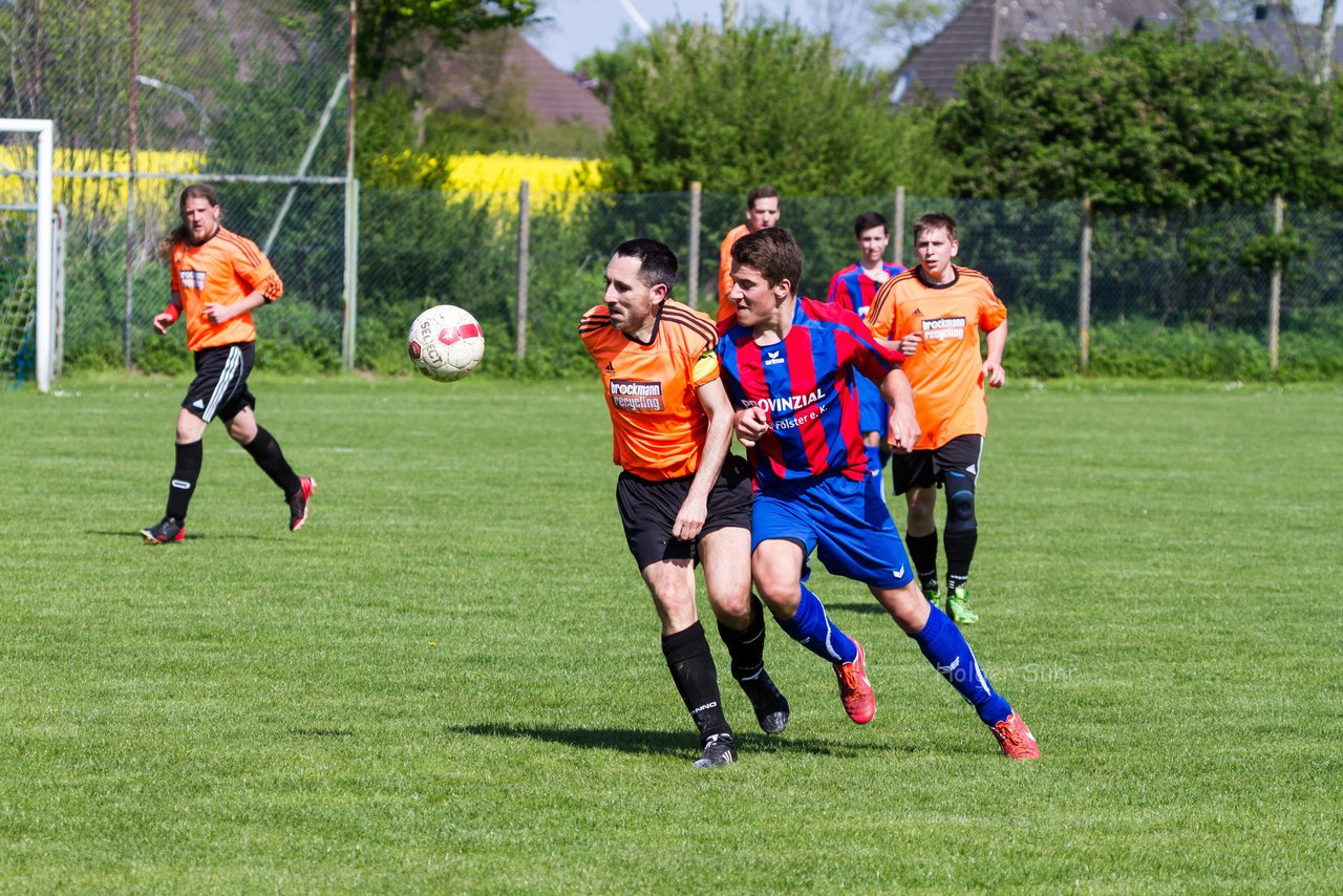 Bild 105 - Herren FSG BraWie 08 - TSV Ntzen : Ergebnis: 1:2